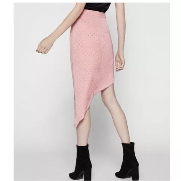 ✨BCBGeneration✨- Ruched Asymmetrical‎ Skirt - Picture 4 of 6